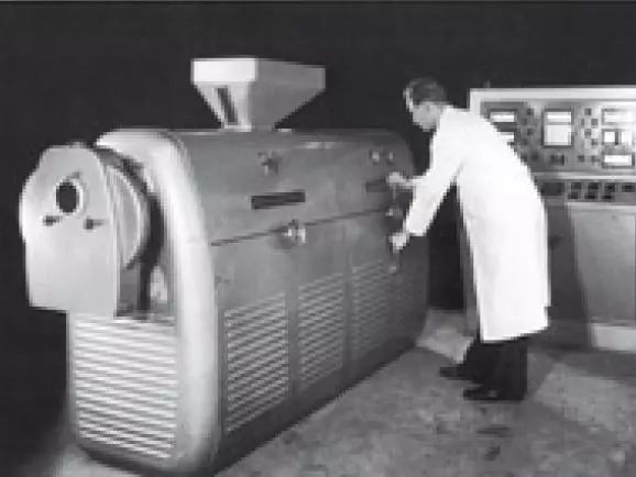 雙螺桿擠出機的歷史：80年前，這個小小的發(fā)明改變了世界